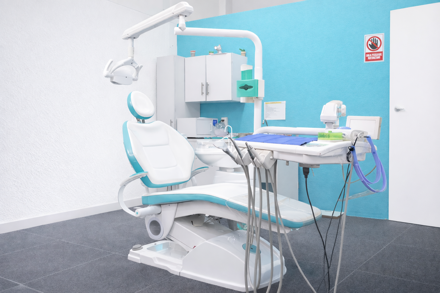 Equipo dental profesional